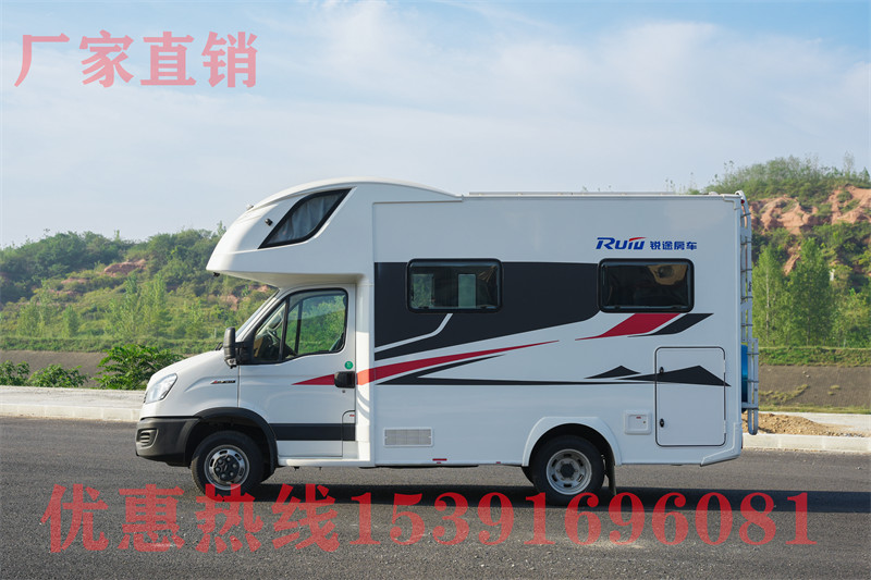 大通v80升降床房車價(jià)格 27.8萬(wàn)起售 愛(ài)旅途大通V80長(zhǎng)軸高頂B型上市
