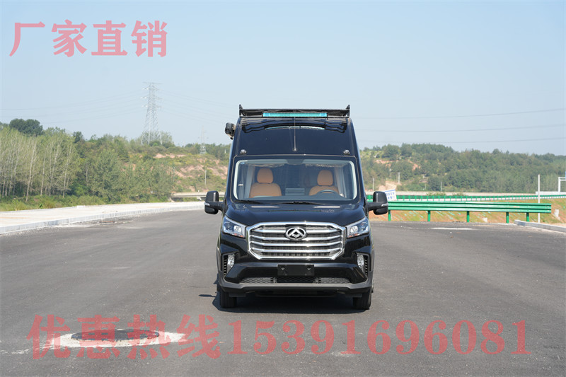 c型雙擴(kuò)展房車 四款C型房車推薦!看看有啥特點?哪輛車能占據(jù)你的C位?