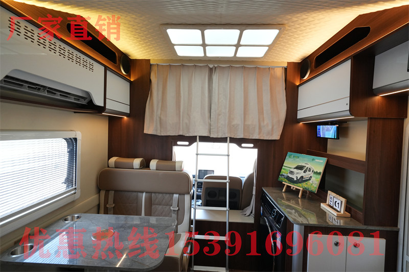8090房車旅行 我喜歡的五對旅行自媒體情侶