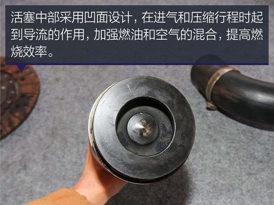 程力房車東風(fēng)御風(fēng)ZD發(fā)動機(jī)拆解