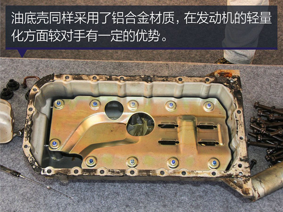程力房車東風(fēng)御風(fēng)ZD發(fā)動機(jī)拆解